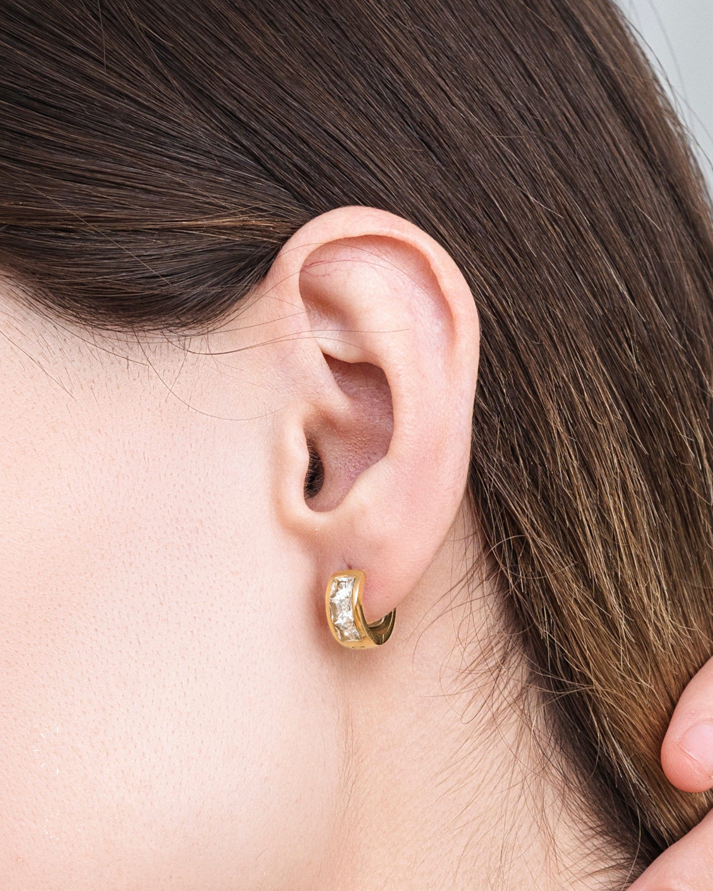 Crystal Magnetic Therapy Earrings for Women (Gold)
